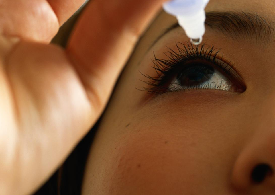How To Use Eye Drops