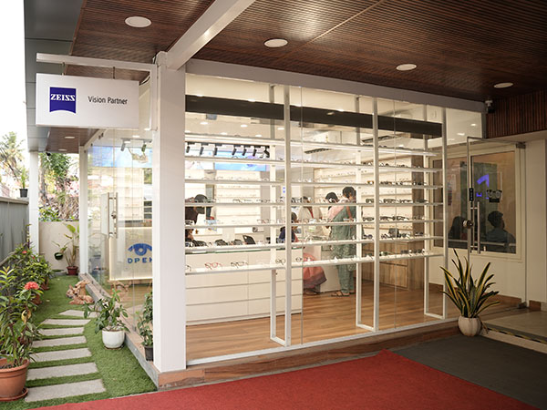 Optical Shop